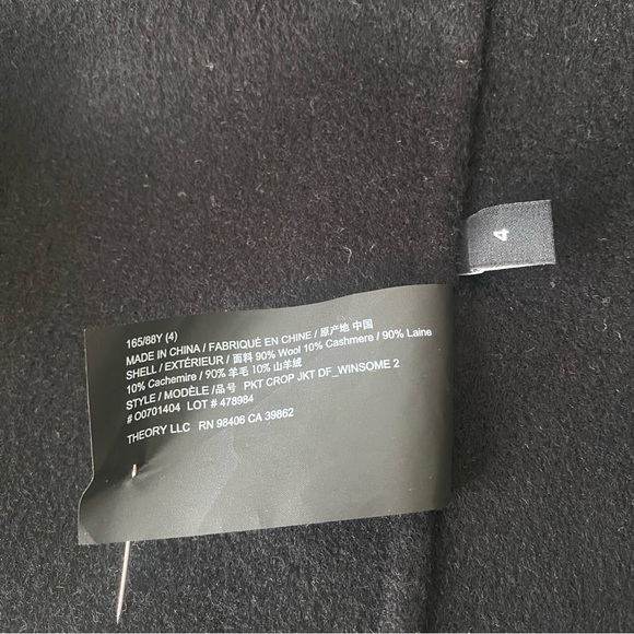 Theory Size 4 Black Cropped Wool and Cashmere Jacket - Picture 9 of 10